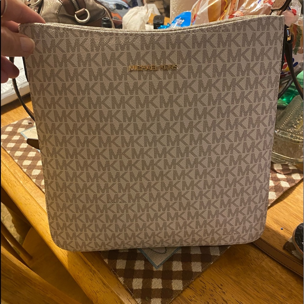 Michael Kors Crossbody Bag - Picture 2 of 5